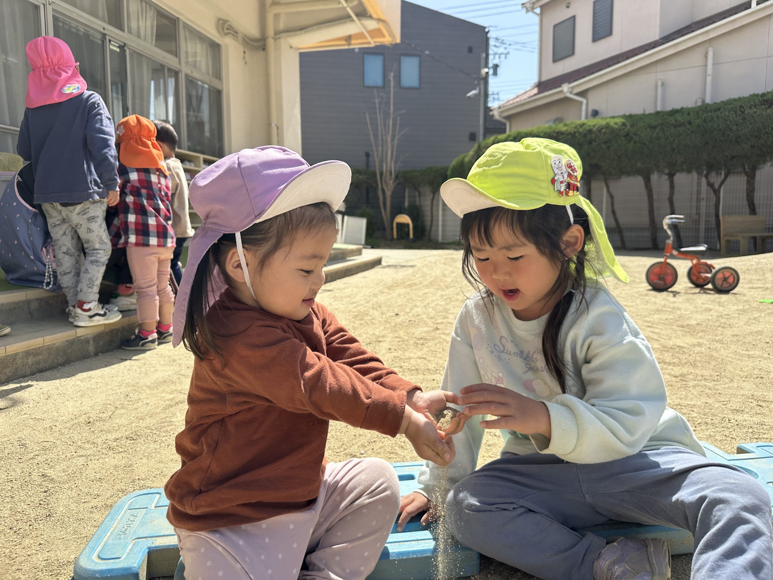 メインビジュアル(3)